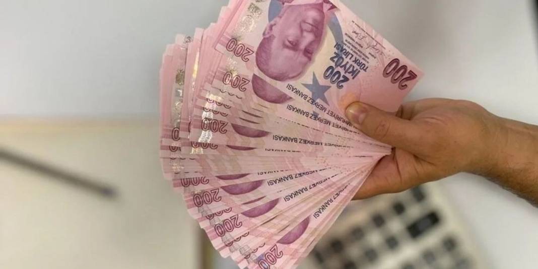 1 milyon TL’yi faize koyan 32 günde ne kadar kazanıyor? 7